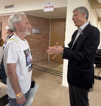 Rabbi Rick Jacobs, meeting with Lee Siegel, brother of hostage Keith Siegel