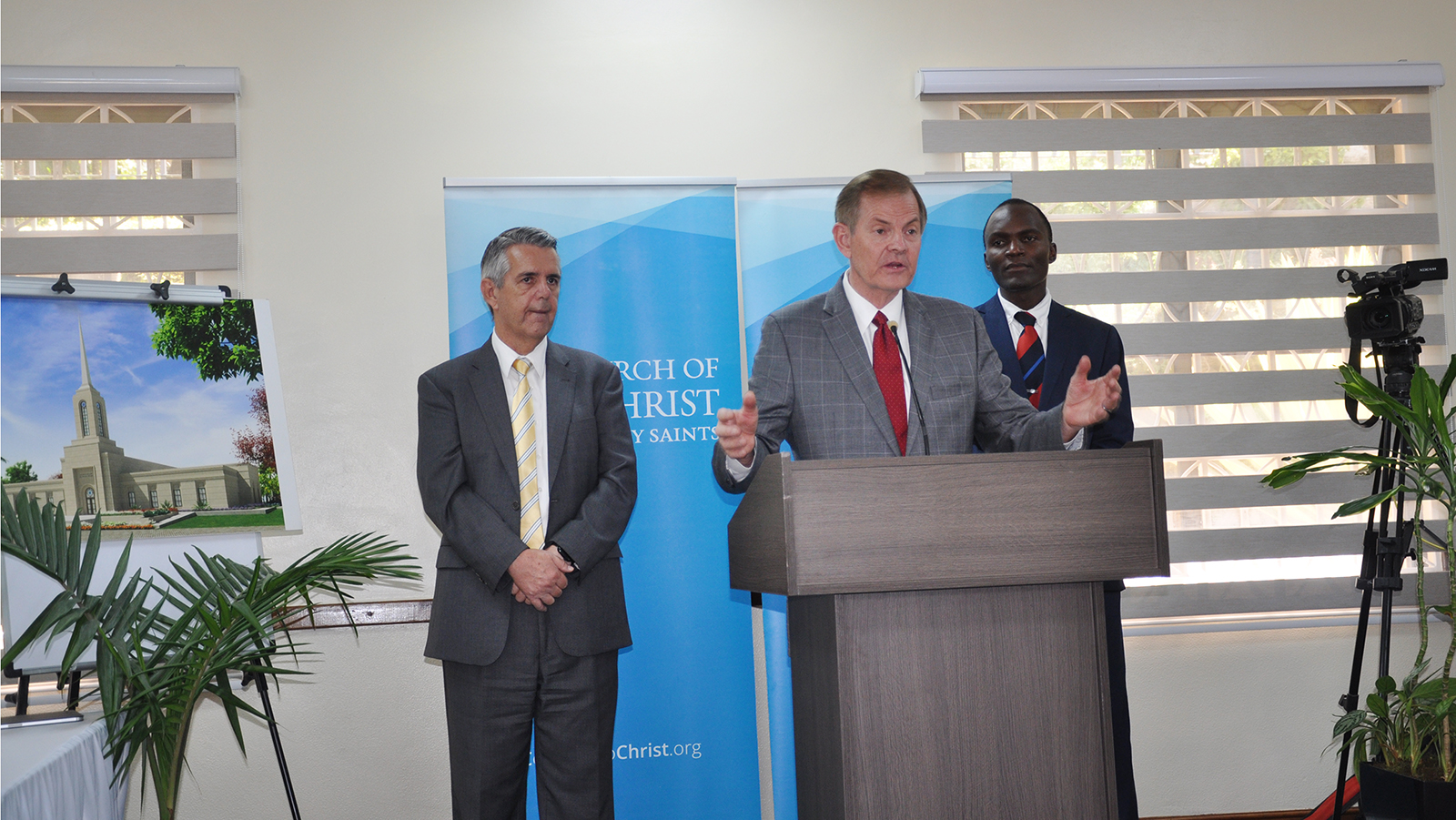 Mormon Elder Gary E. Stevenson speaks to journalists at a news conference in Nairobi, Kenya, on Feb. 17, 2024. Stevenson visited African Central areas from Feb. 9- 18. (RNS photo/Fredrick Nzwili)