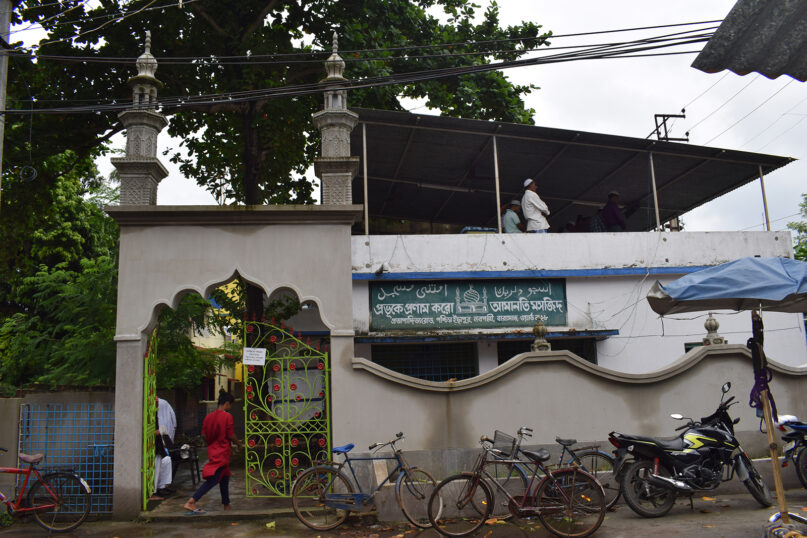 Amanati Mosque is owned and run by a Hindu family in the Barasat district of Bengal, on the outskirts of Kolkata, India, Aug. 2, 2024. (Photo by Priyadarshini Sen)